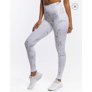 ECHT White Black Marble Print Hight Waisted Athletic Workout Leggings